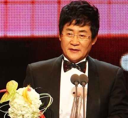 가수 윤형주