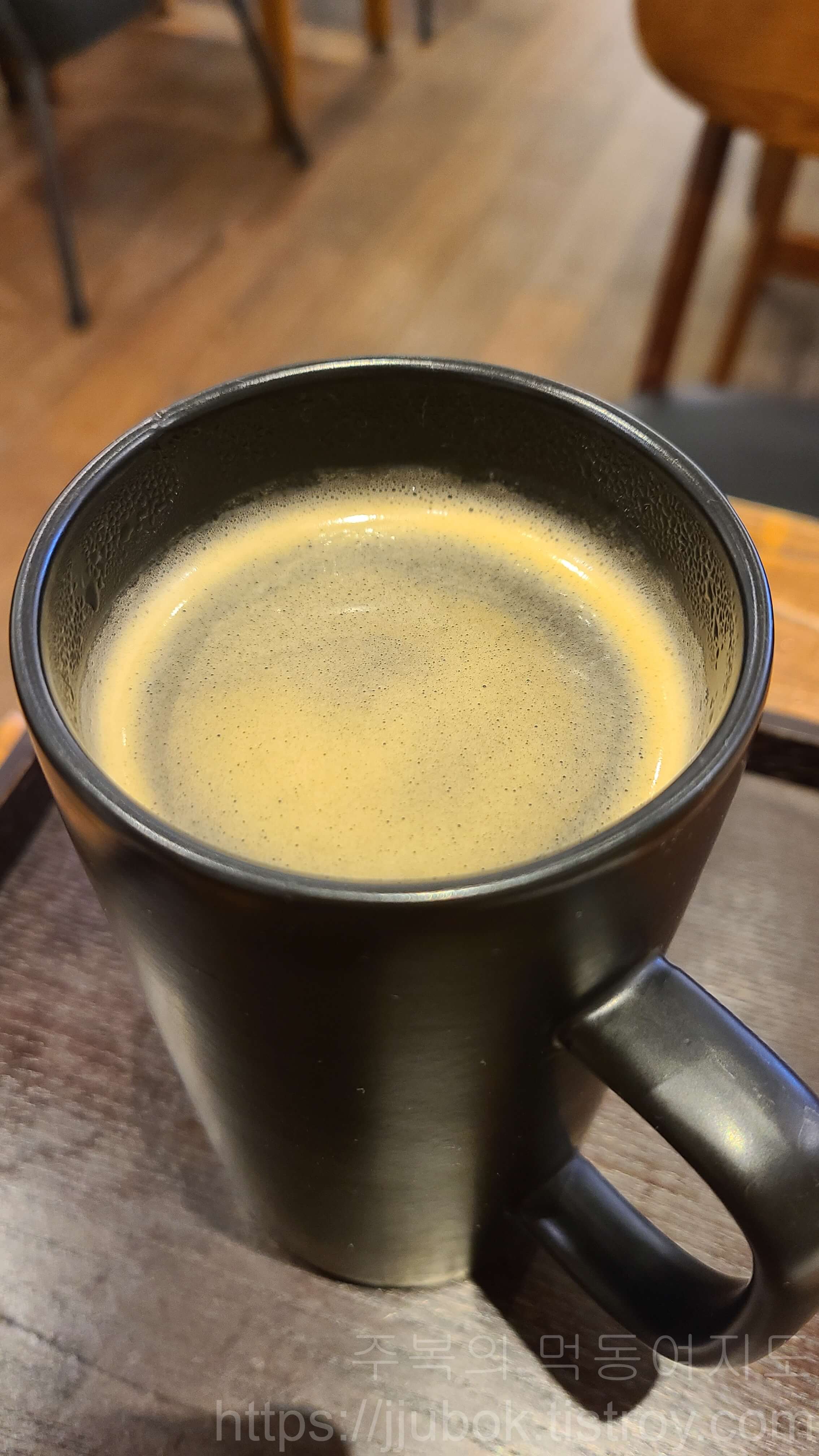 리틀-포레스트-커피-한잔-맛