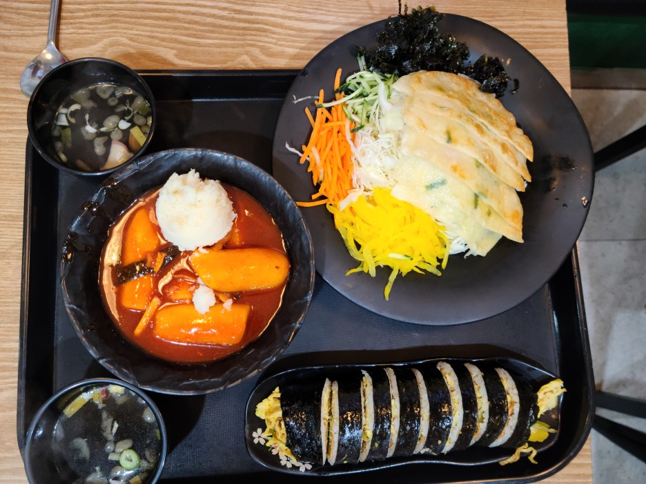  [내멋대로 맛집] 서면 웅이네방앗간에서 분식 먹방