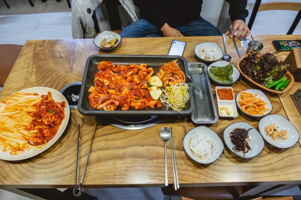 제주시청밥집 8