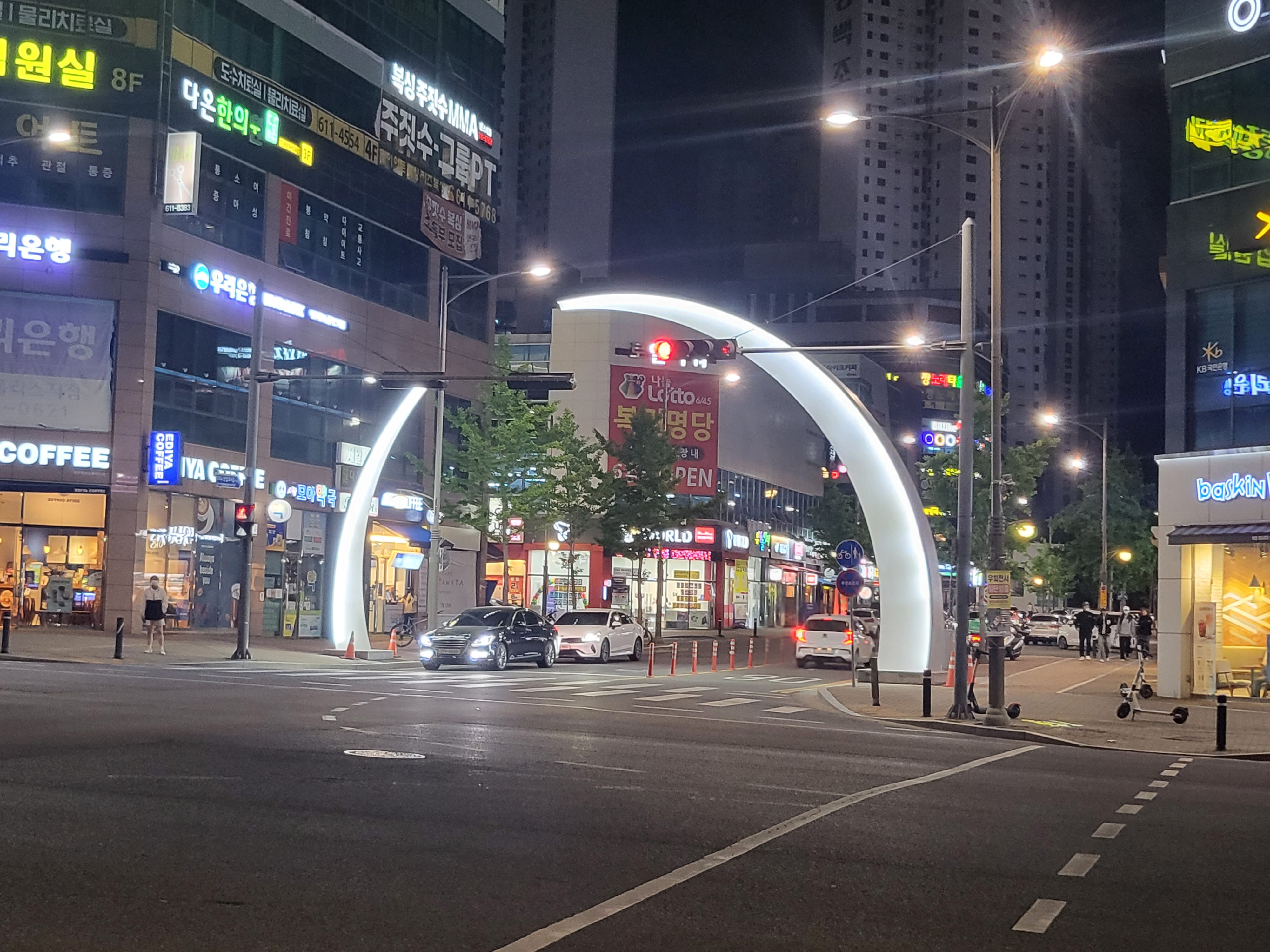  유가읍 테크노폴리스 상가 거리, 밝고 안전한 가로 조성