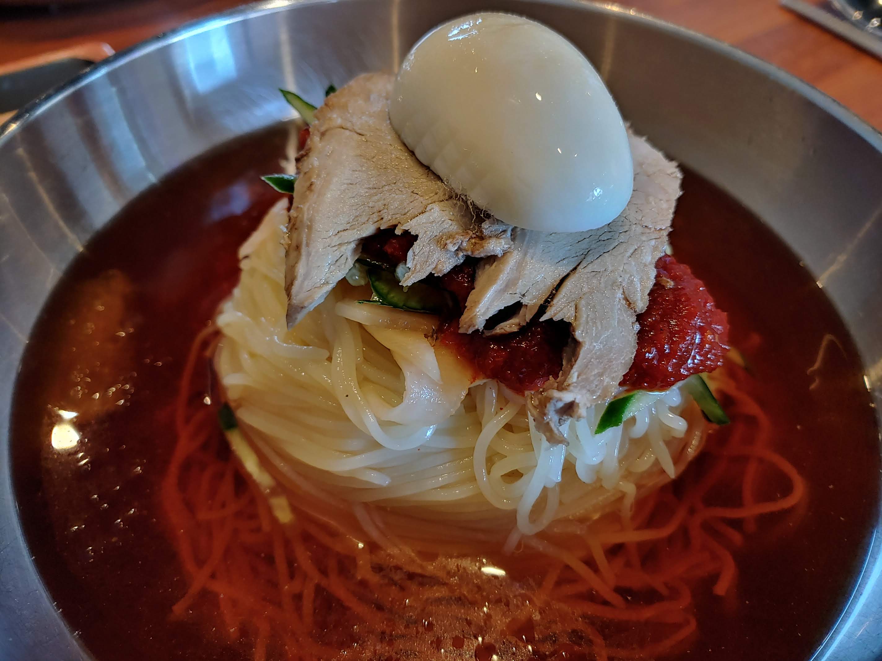  평촌 맛집 | 든든한 부산 돼지국밥과 탱탱한 가야밀면의 만남, 밀까리 밀면 맛집