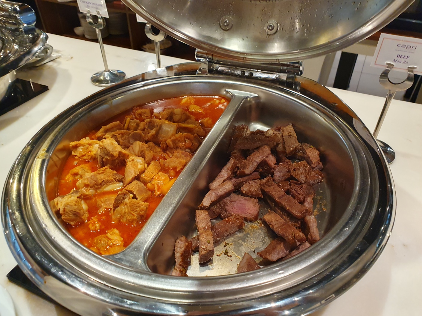 베트남 호치민 카프리 호텔