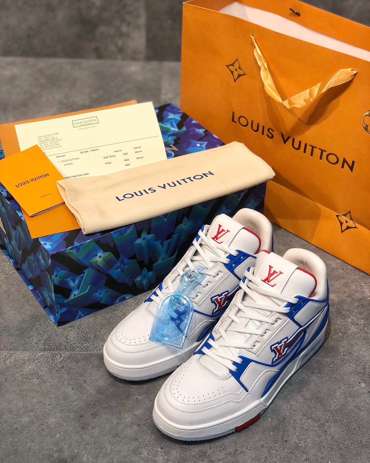  [LOUIS VUITTON] 루이비통 LV 트레이너 스니커즈 1A8FFK