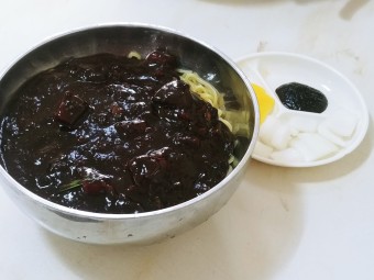 2000원 짜장면 