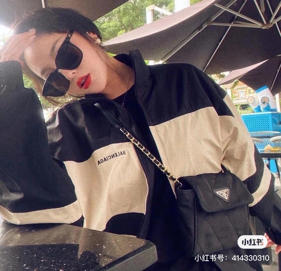  [PRADA] 프라다 나일론 숄더백 1BD622