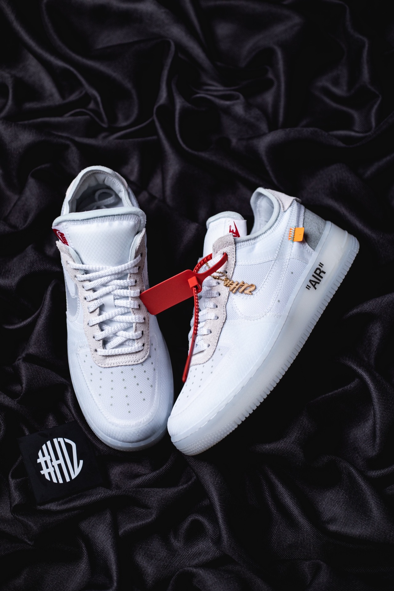  [NIKE x OFF WHITE] 나이키 X 오프화이트 에어포스1 로우 AO4606-100