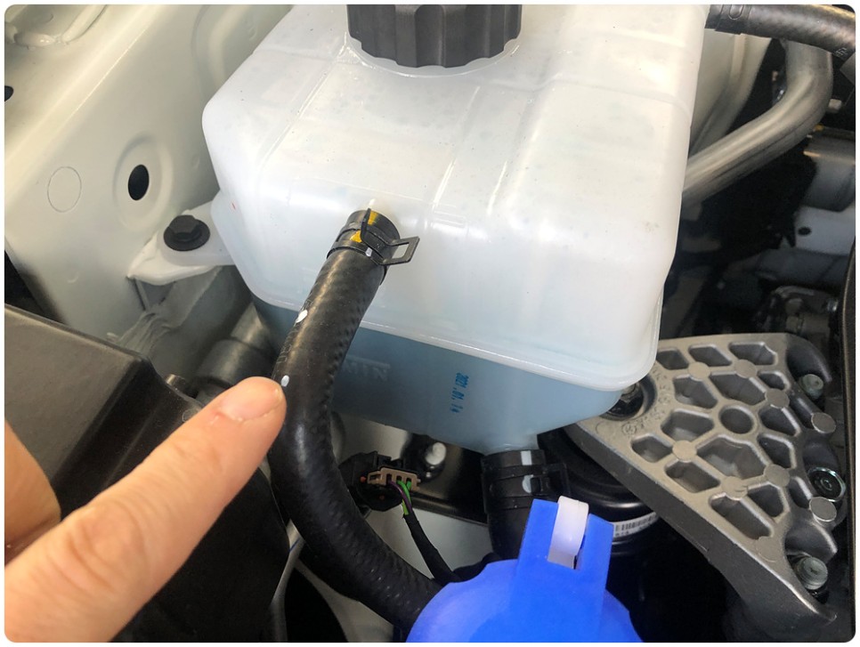 티볼리 에어 가솔린 연비 티볼리에어 1.5가솔린 화이트 24