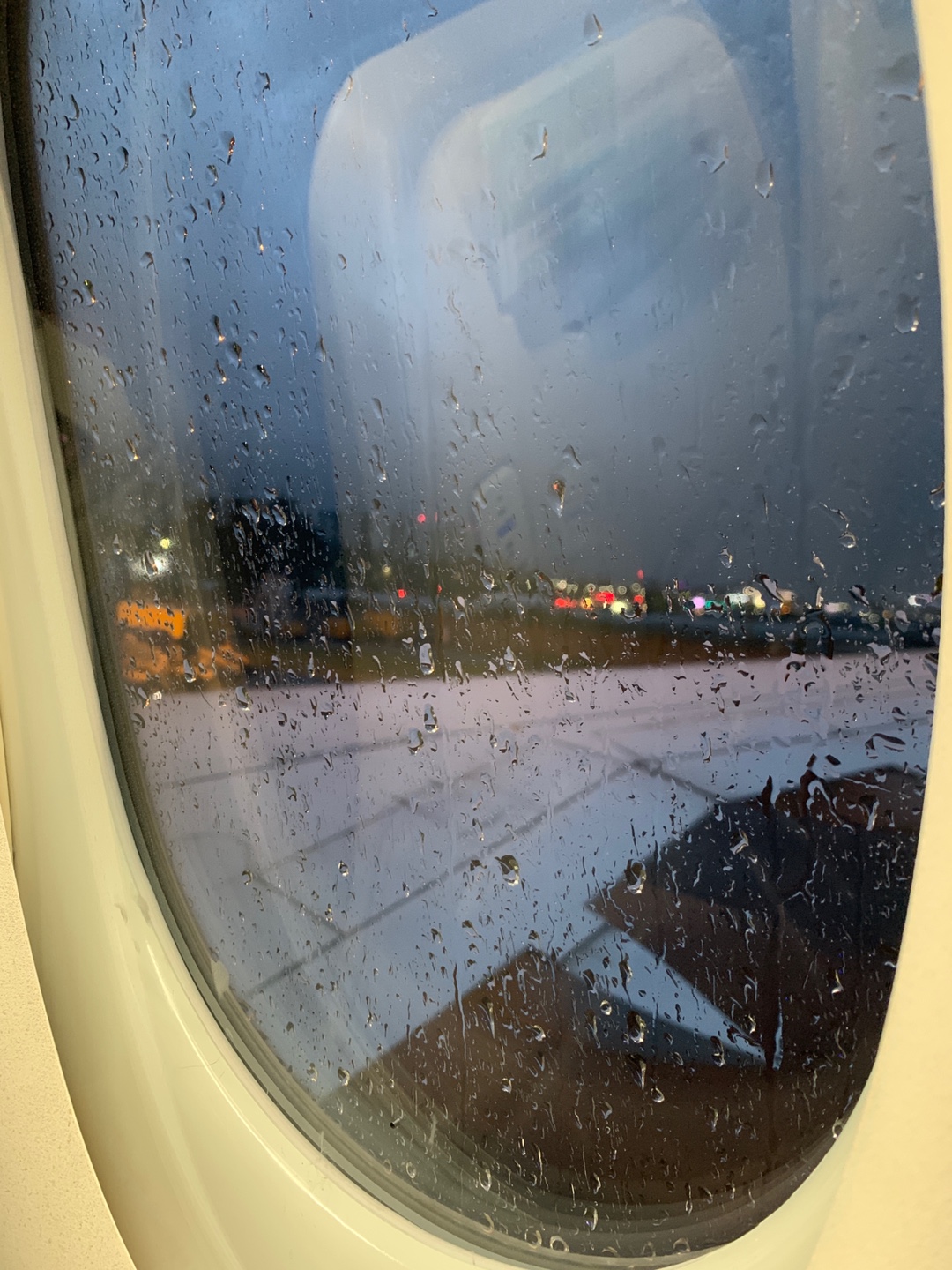 울산공항에서 김포공항 가는 비행기