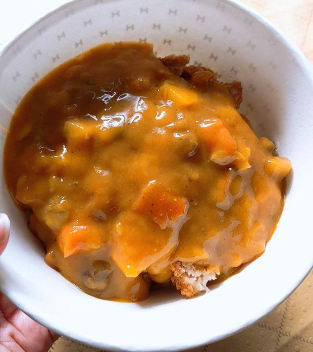  한솥 돈까스 카레, 중독되는 맛.