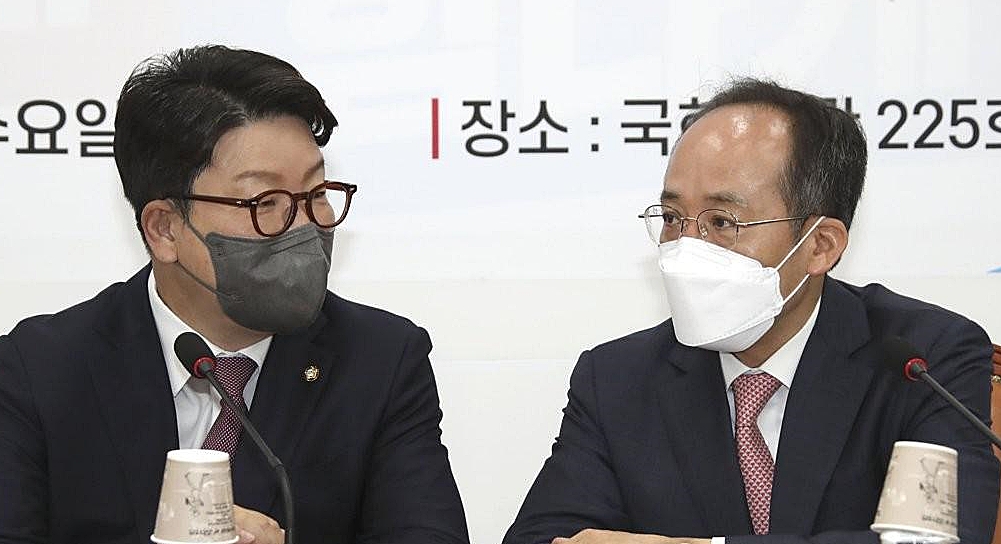  소상공인 손실 보상금 600만 원 지급,  13일 국회에 제출 예정 발표