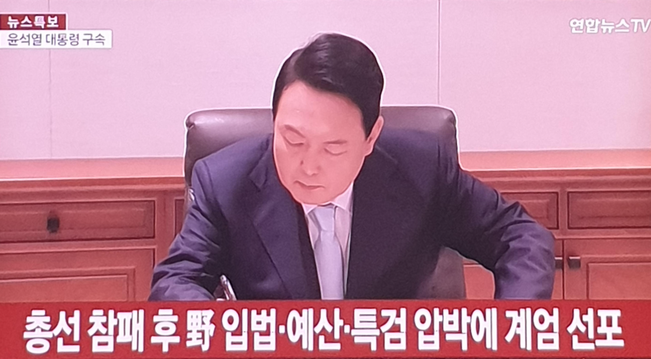 강*웅 이미지