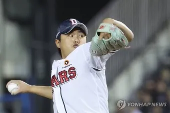 두산 김민석 23 트레이드 후 오릭스전에서 맹활약하며 교체 출전해 2안타 3타점을 기록_11