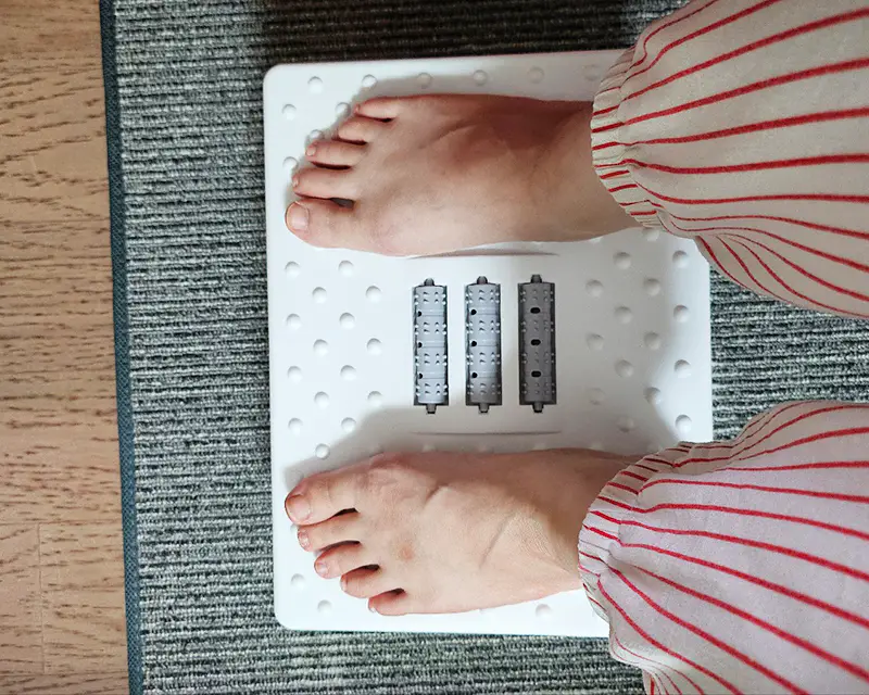 코지톡 책상 흔들 발받침대