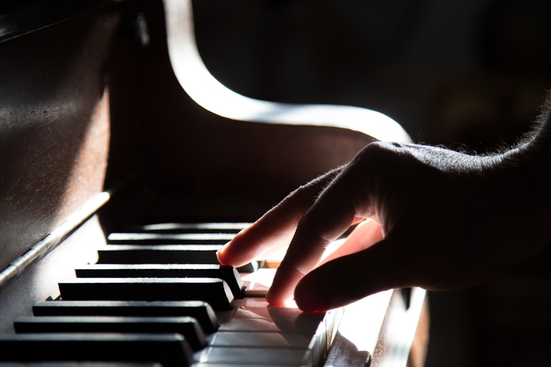 Instrument