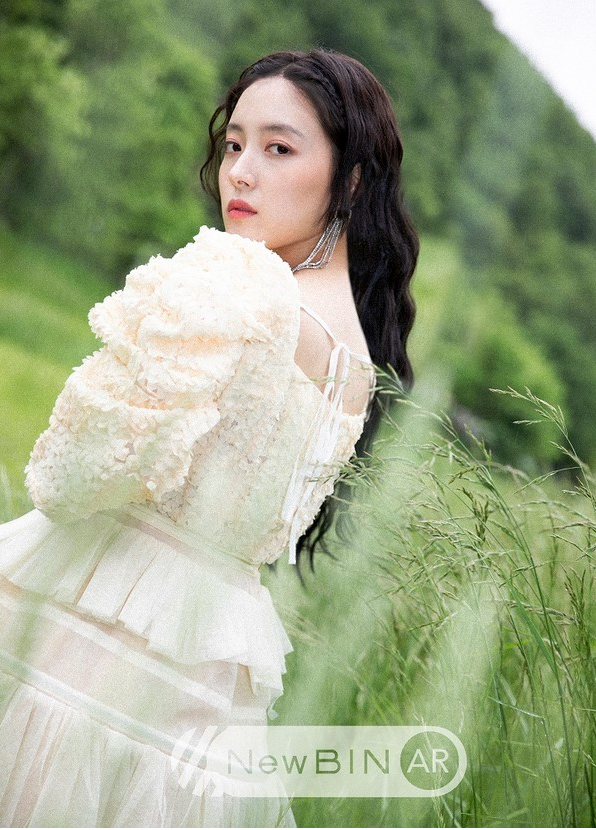  이석훈 재계약 / 칸영화제 개막 / 이세영 화보