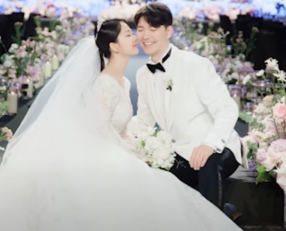  박수홍 23살 연하 아내와 결혼식 날 가족 엄마의 만행