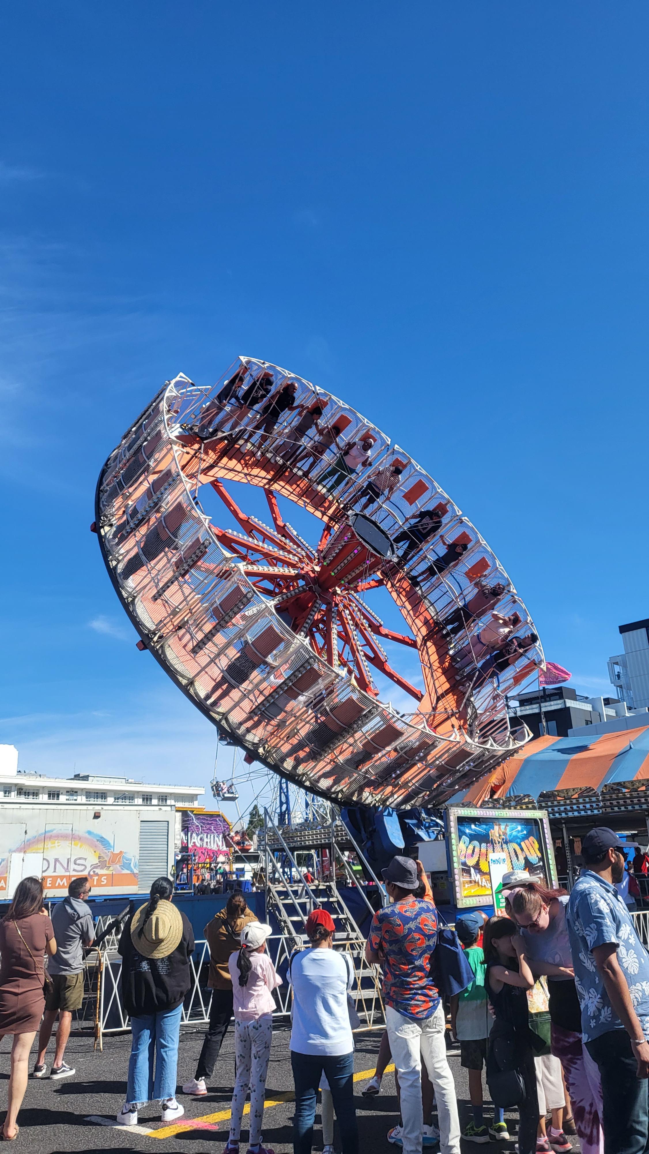  Easter Holiday 부활절 휴일 & Easter Show