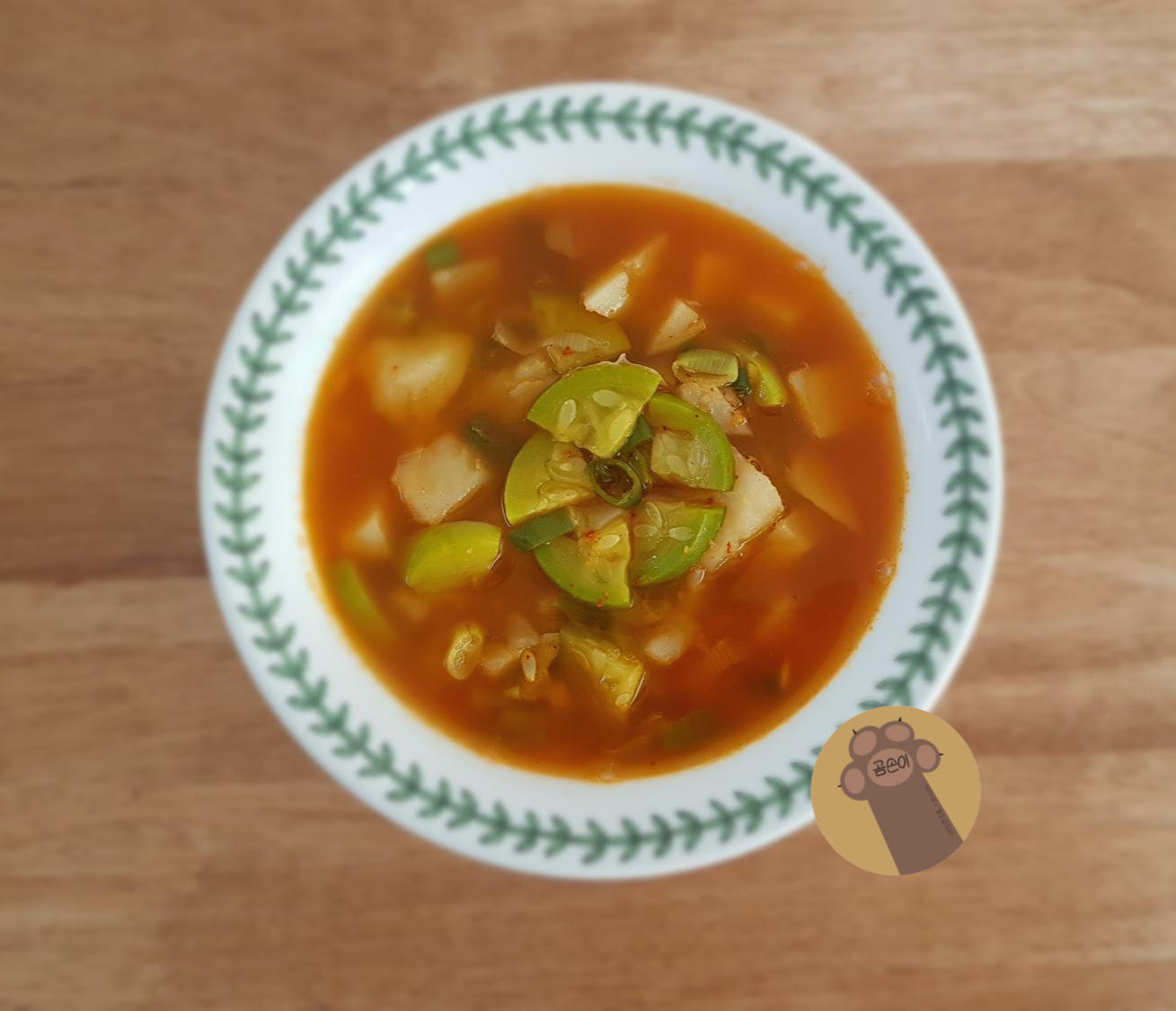  들기름 향 솔솔 밥 비벼 먹고 싶은 애호박 새우젓 찌개