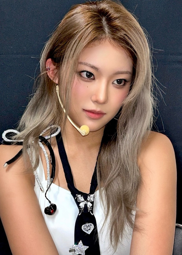 역대급 헤메코인 것 같은 하이키 어제자 무대 | 인스티즈