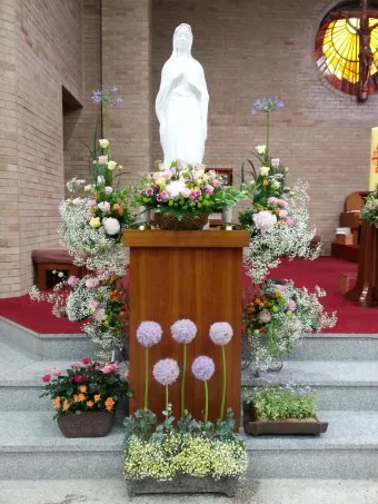 5월 성모성월과 함께하는 성인들의 발자취_26