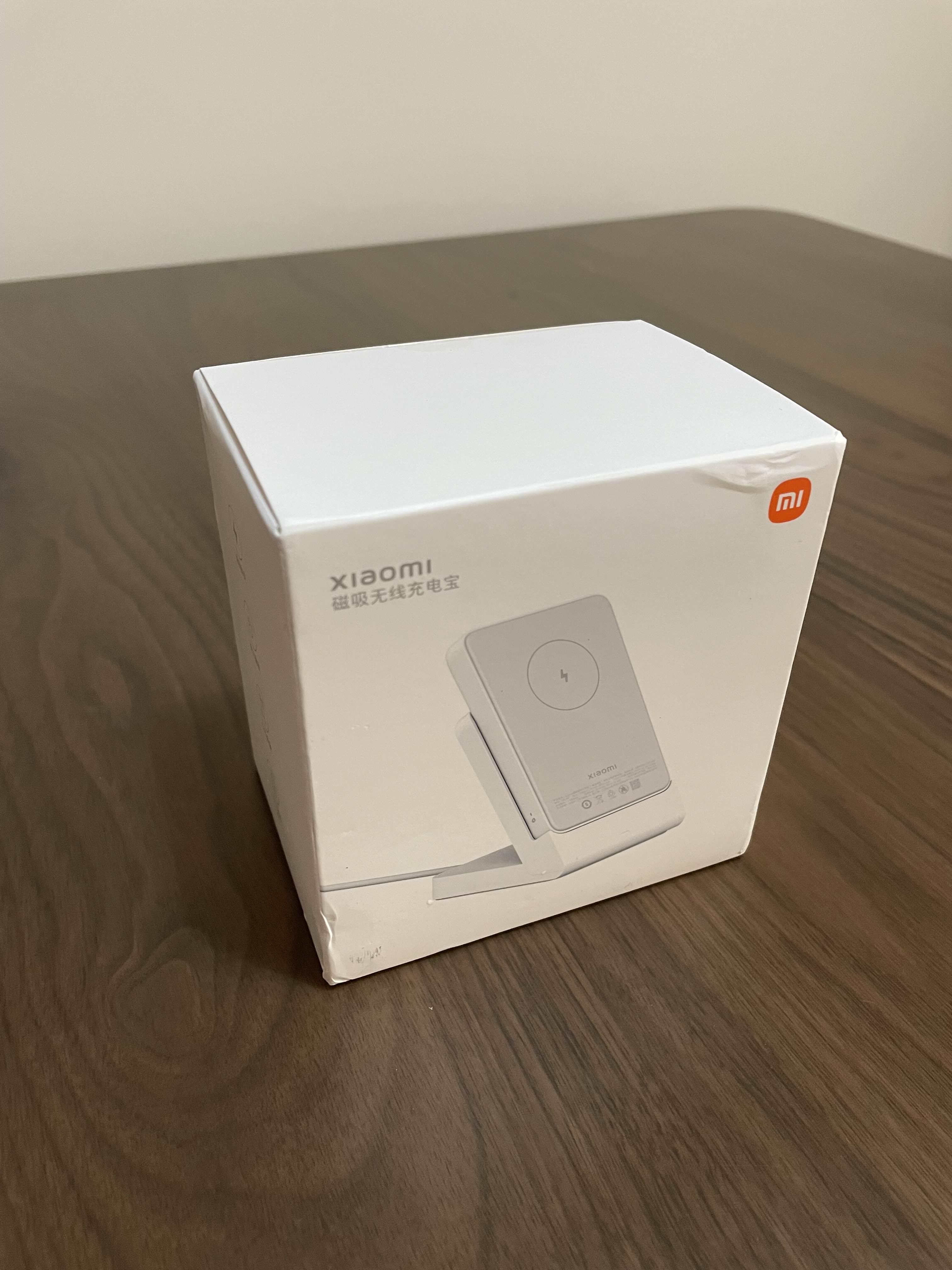 Xiaomi Magnetic Wireless Power Bank 5000mah P05zm Wireless Power Bank ...