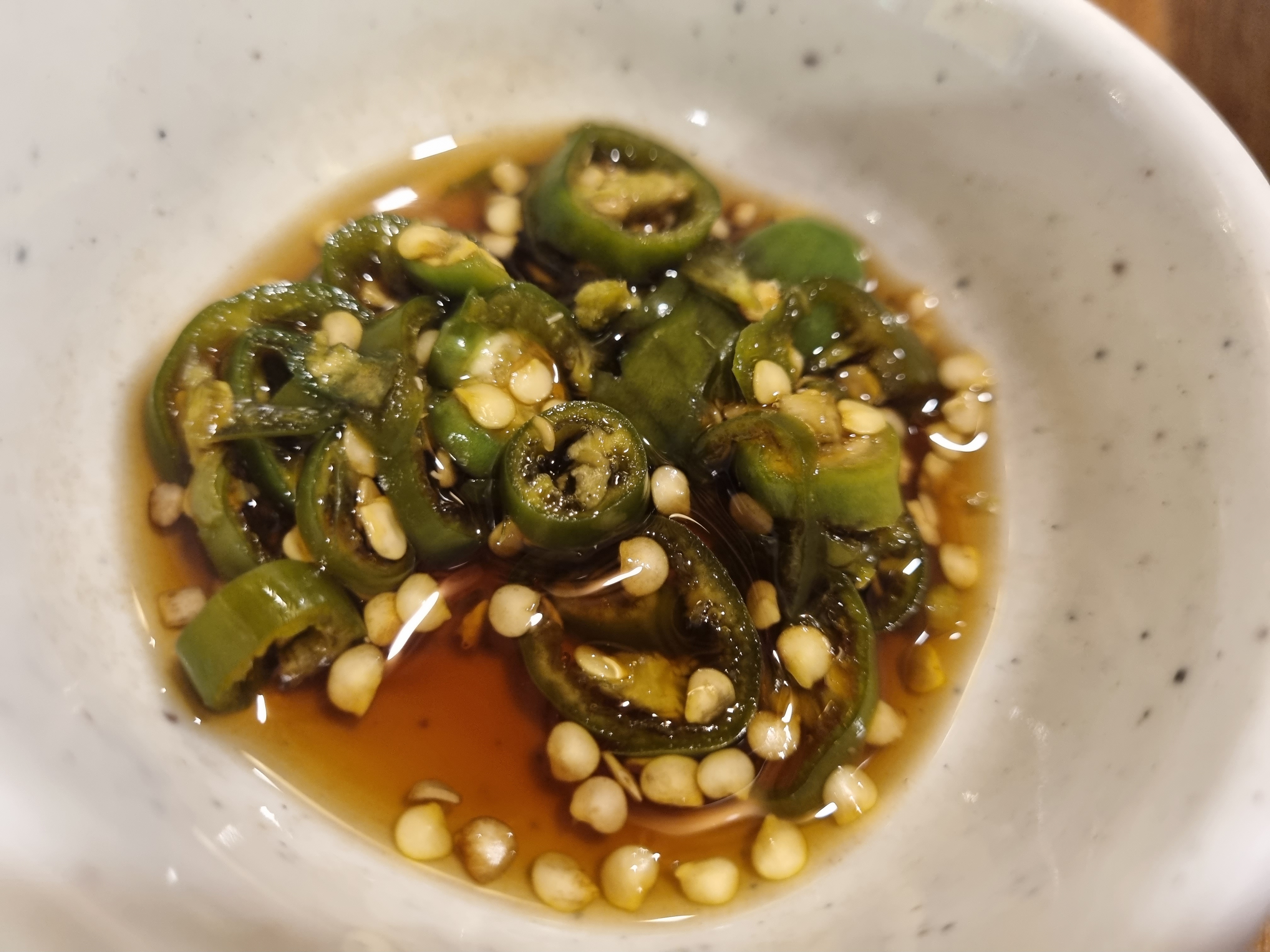  오모리바지락생손칼국수 맛집 (야옹아멍멍해봐 반석점 2층)