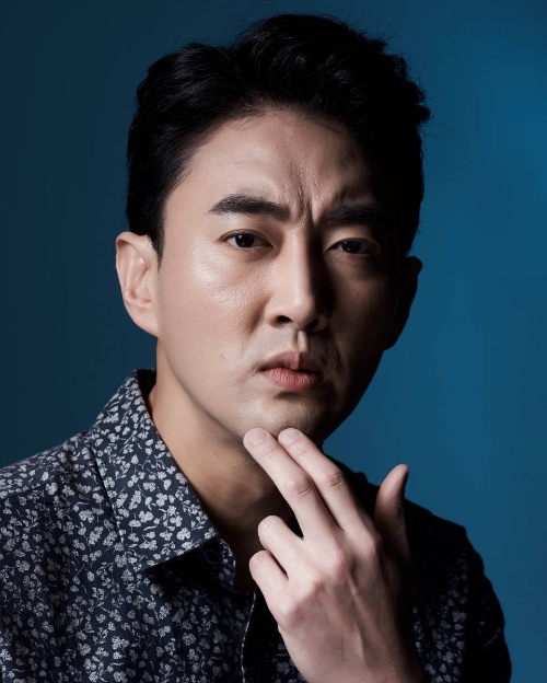 배우 김주일