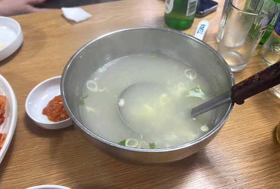 족보칼국수 계란국 사진