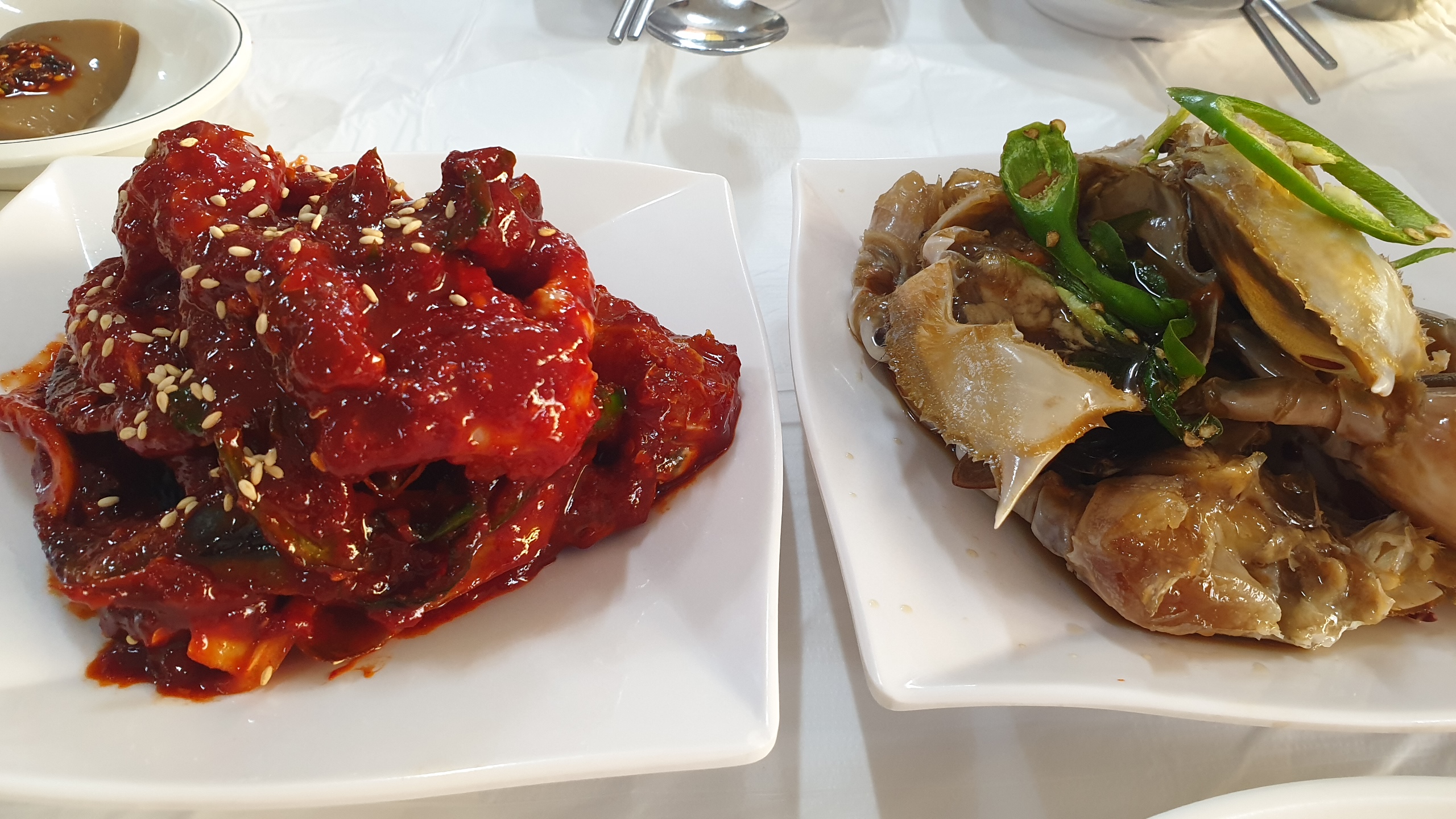  여수하면 게장백반, 불고기가 함께 나오는 석천식당