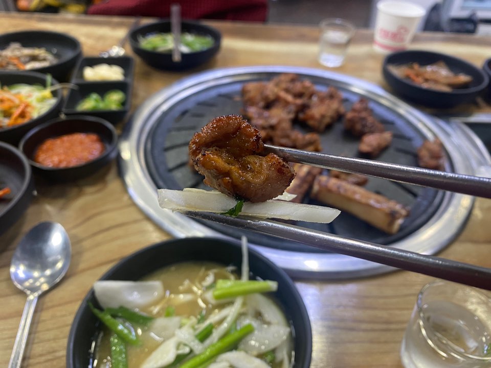 돼지갈비-사진