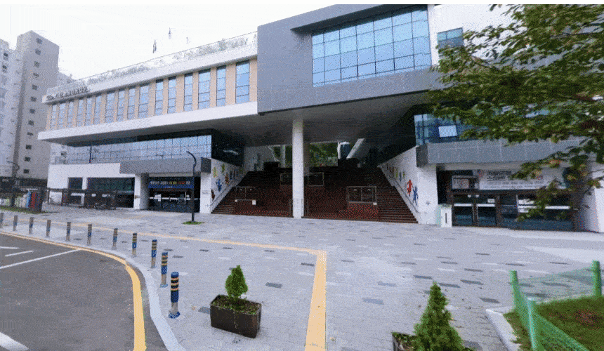  부산 기장군 행복복지센터 - 슬라이딩 전동창 시공 사례.