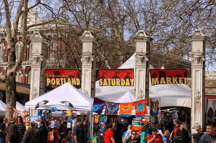 포틀랜드 토요 시장 Portland Saturday Market