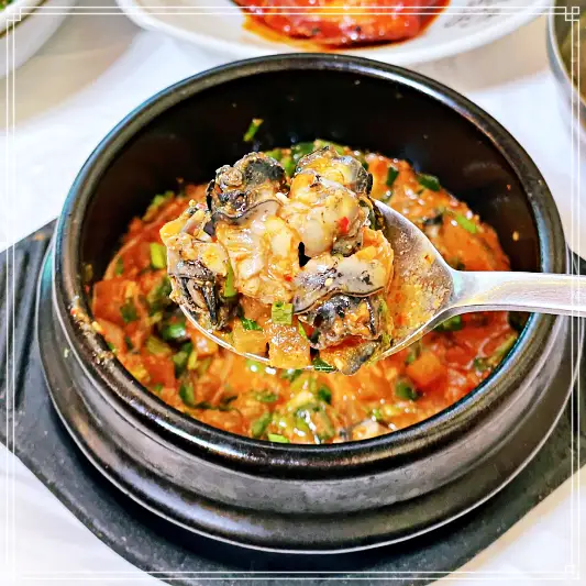  토밥 좋아, 토요일은 밥이좋아 경주 남산 100회 토밥즈 MBTI 레이스 쌈채소 무한리필 제육볶음 우렁이 강된장 쌈밥 맛집 위치