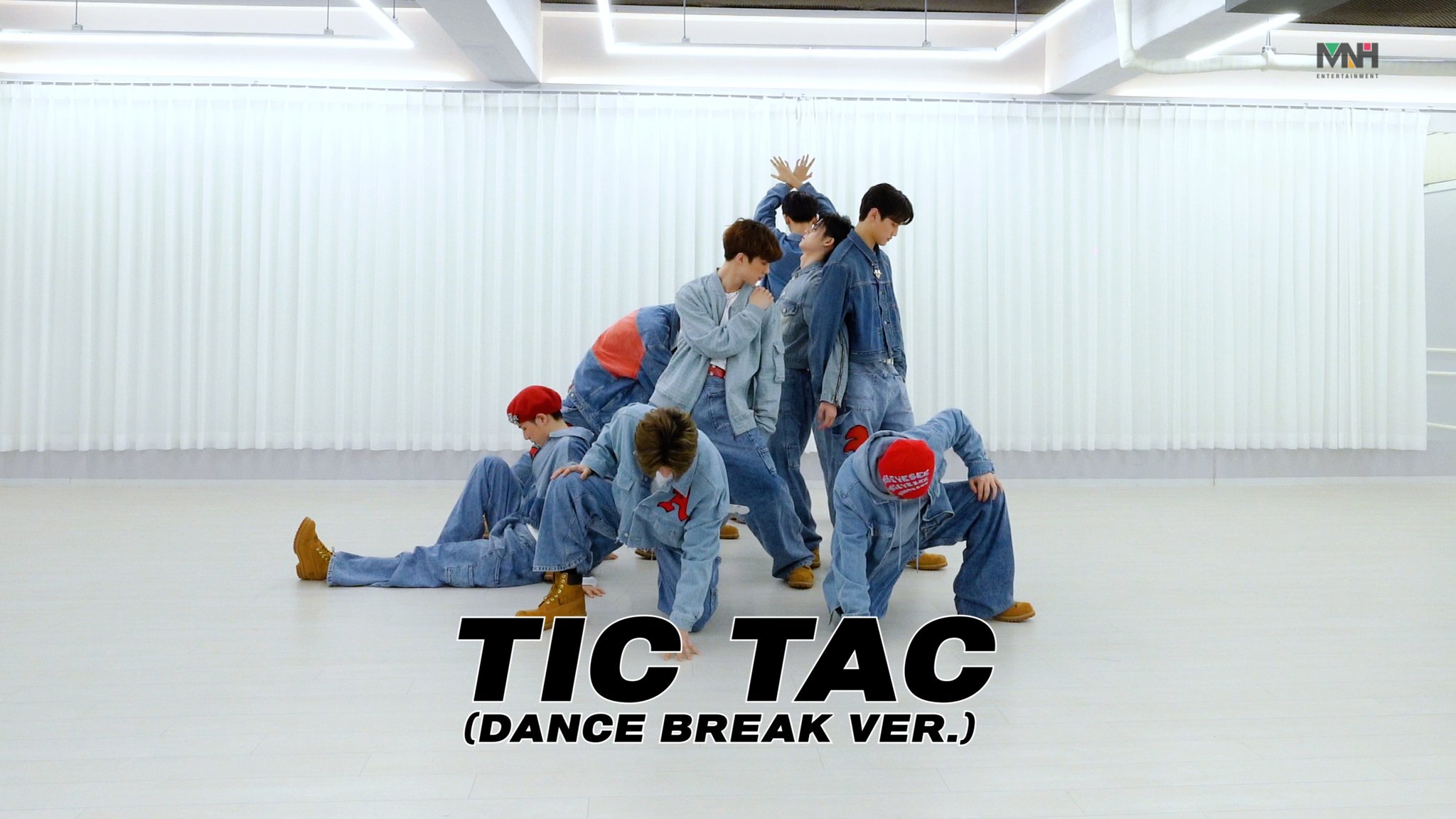 230320 TIC TAC (Dance Break Ver.) in KCON 2023 태국 1