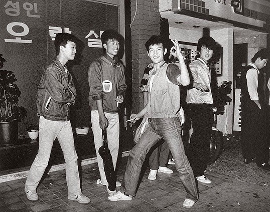 김남진 사진작가 80년대 ‘이태원의 밤’