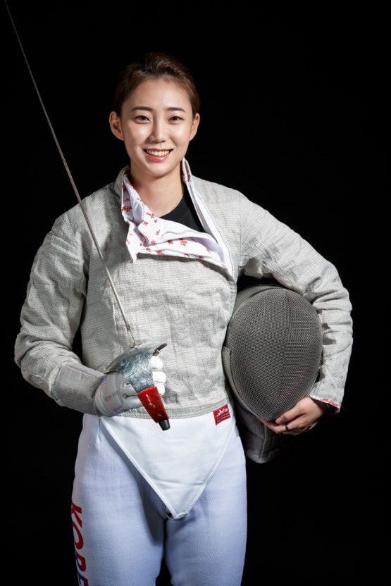  윤지수, 펜싱 여자 사브르 16강 진출 