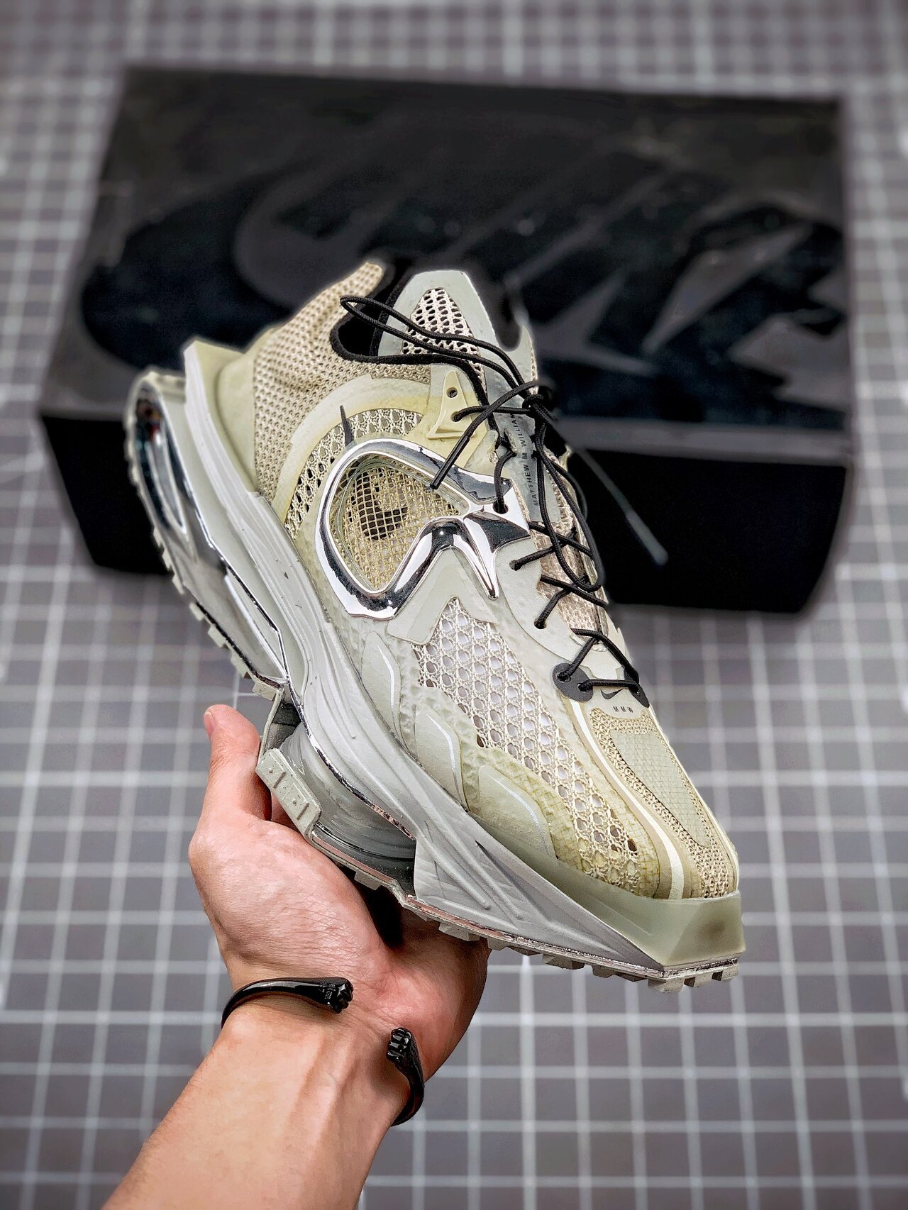  [NIKE x 1017 ALYX] 나이키 X 매튜 M 윌리엄스 줌 004 스톤 CU0676-200