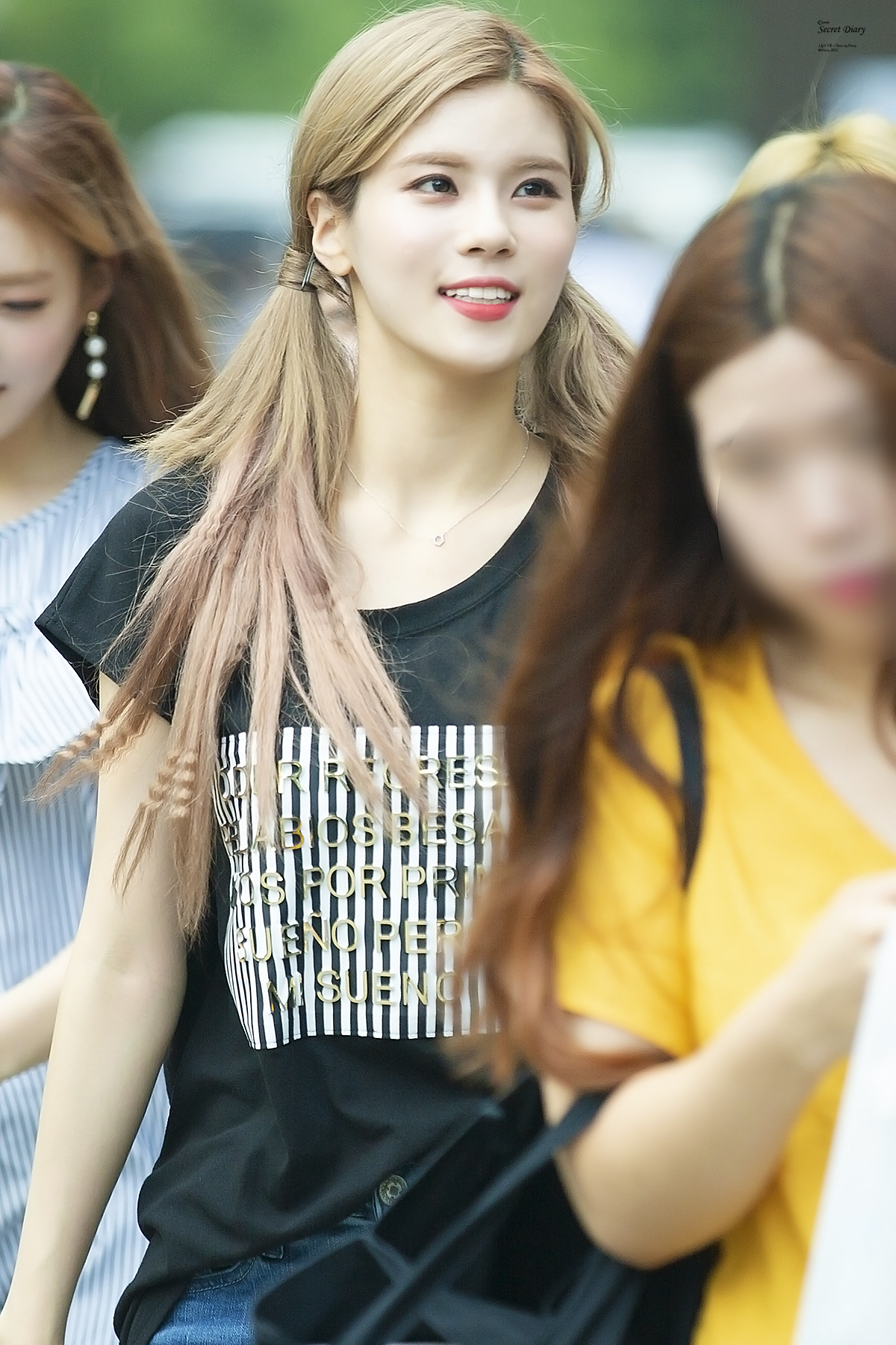 네온뱅크 이미지