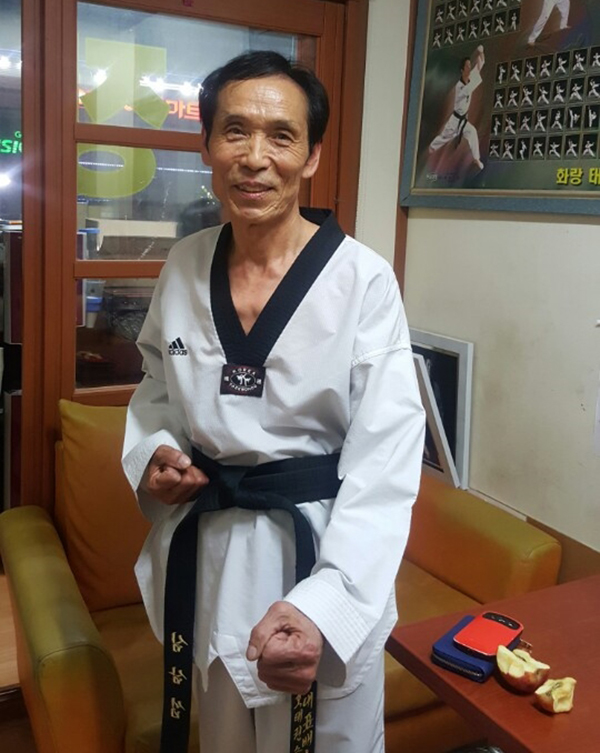  고령의 일본도 살인 무술인 심씨 광주 70대 고령 kbs 방송 출연 노인검객 심삼섭