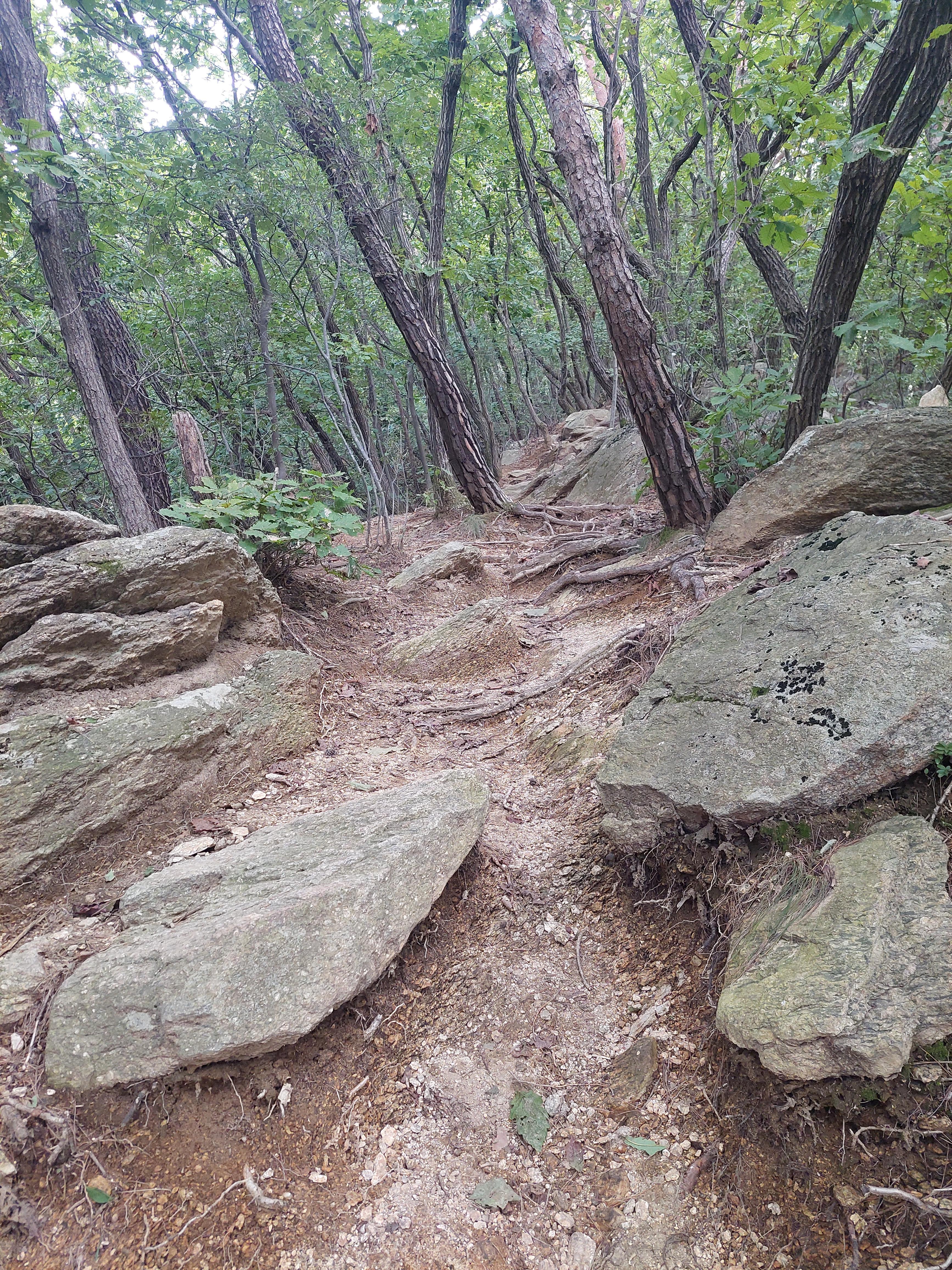 감악산