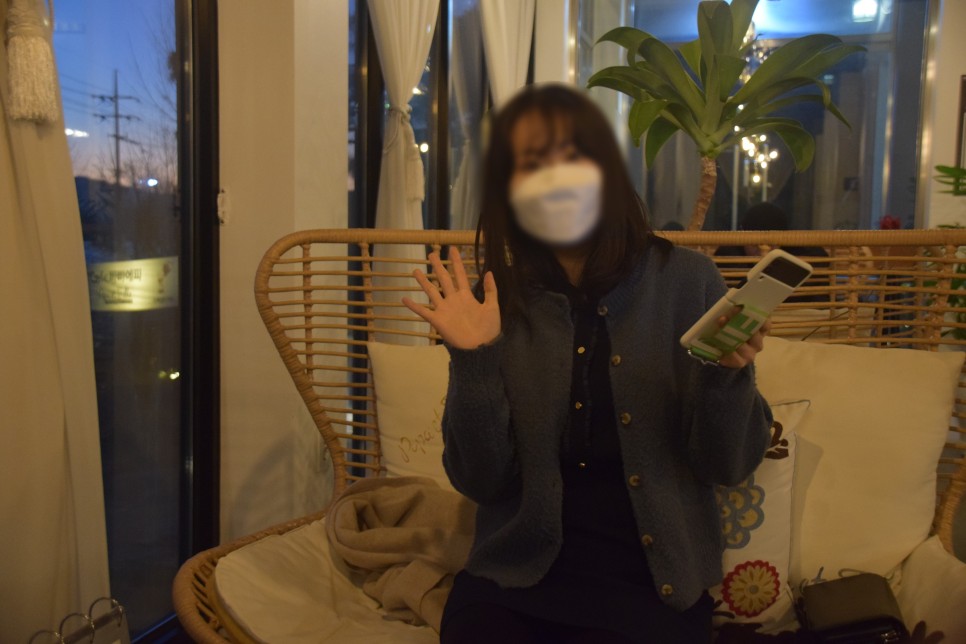 핸드드립 빠빠에피에서 맛있는 커피와 디저트를~