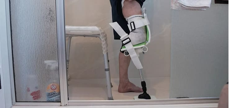 의수 착용자를 위한 샤워 다리 LYTRA PROSTHETIC SHOWER LEG