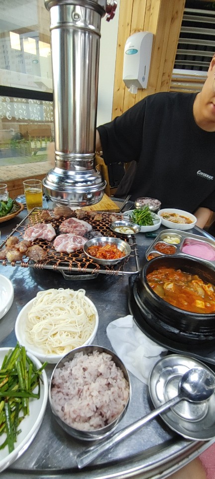 돼지 영농후계자 호탄점 고기 및 반찬