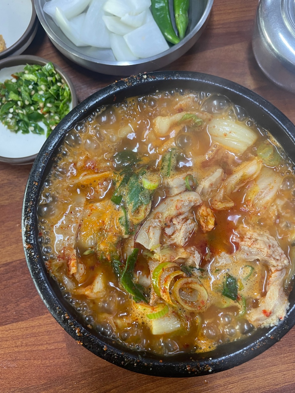  제주맛집 "산지해장국" 제주공항 근처 소내장탕 해장국 찐 맛집 추천:) / 리봉봉's 내돈내먹