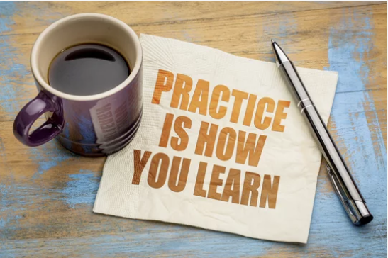Practice is How you learn 글씨와 커피 (출처 adobestock)
