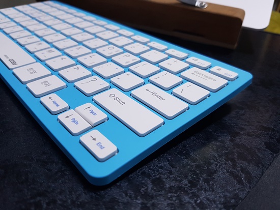 키보드 측면 높이 상태