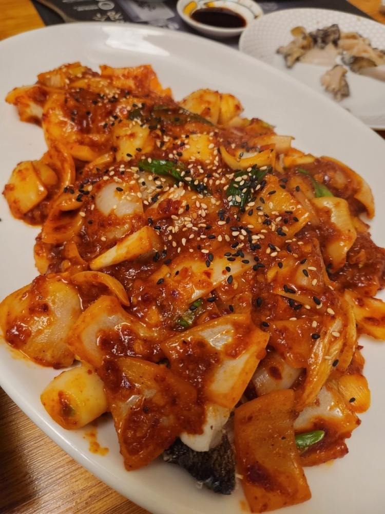 생방송투데이 참돔양념구이 참돔미역국 울산 맛집 정보(한우물의법칙) 