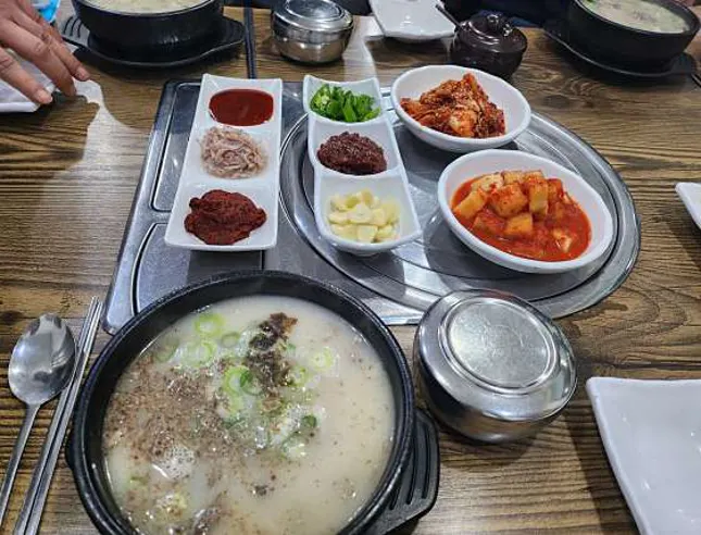 큰맘할매순대국 전남구례점