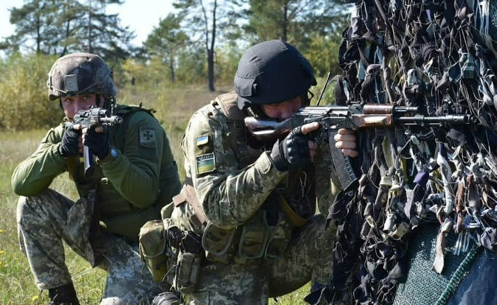 벨라루스군&#44; 러시아에 합류 준비 중 VIDEO: Ukrainian Forces Prepare For Potential Attack By Belarus
